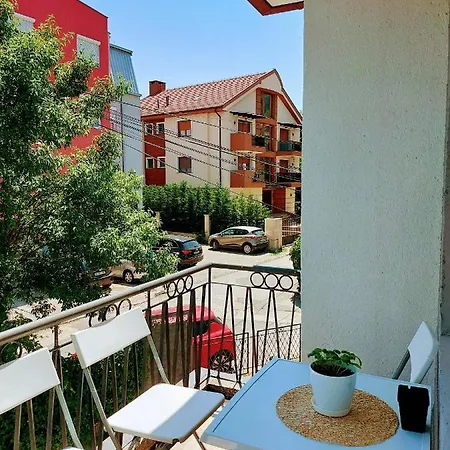 Makabo-apartment In House Üsküp